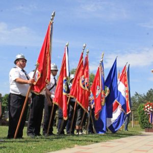 Vatrogasci u proslavi Dana hrvatskih branitelja grada Belišća