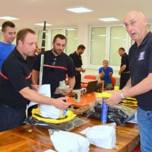 Oprema za uklanjanje stršljenovih gnijezda