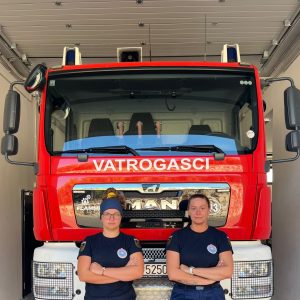 Žene vatrogasci!