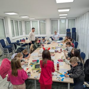 Blagdanske aktivnosti pomlatka i mladeži u DVD-u Belišće